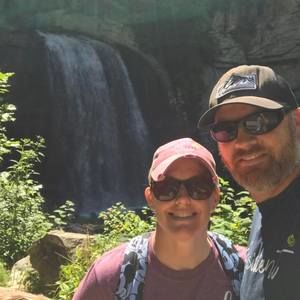 Meet your Posher, Casey